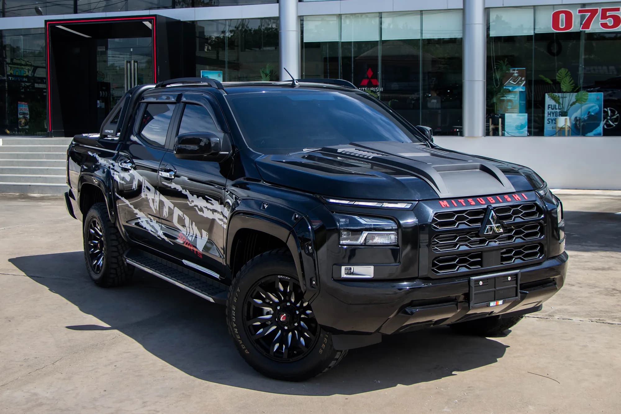 Triton Double Cab Plus